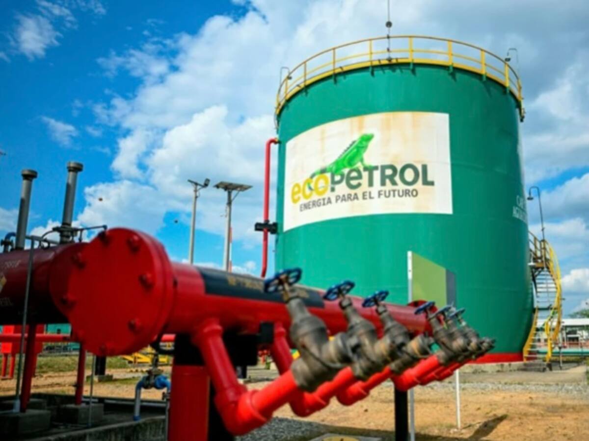 Ecopetrol anuncia que importará 100 mil barriles de combustible de aviación