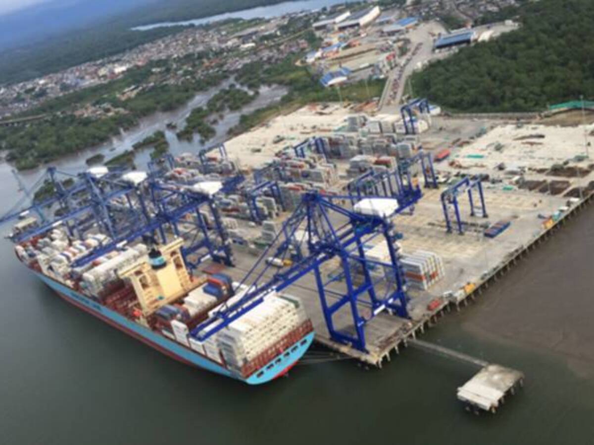 Huelga de trabajadores portuarios de TCBuen en Buenaventura