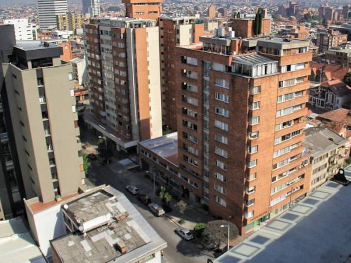 Muere niña de 12 años al caer de un séptimo piso