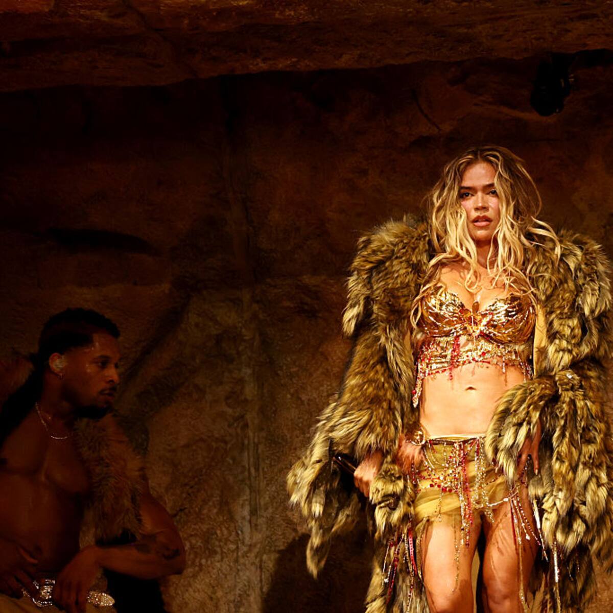 Karol G anuncia gira mundial ‘Viajando por el mundo, Tropitour’: ¿Cuándo se presentará en Colombia?