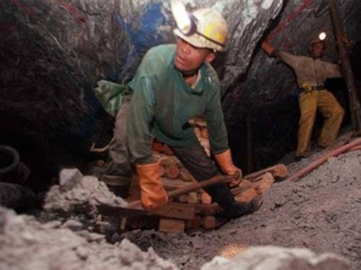 A la locomotora minero-energética se le está acabando el combustible