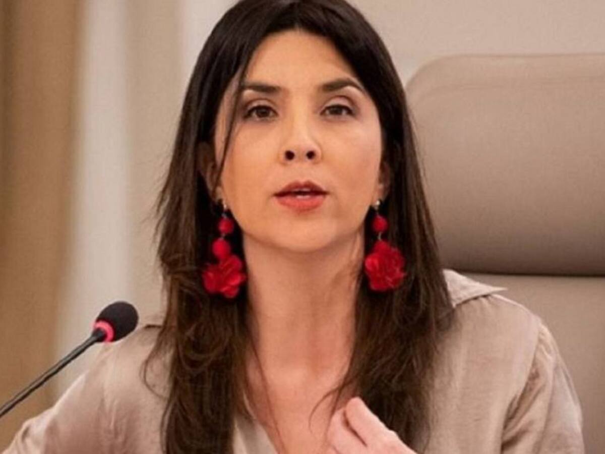 Ministra de Educación insistió en las garantías para la presencialidad