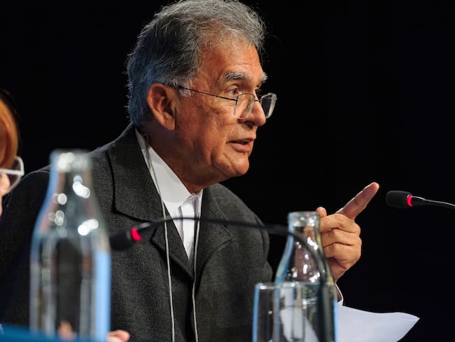 Jefe negociador con disidencias Farc negó que pactara la salida de tropas de El Plateado