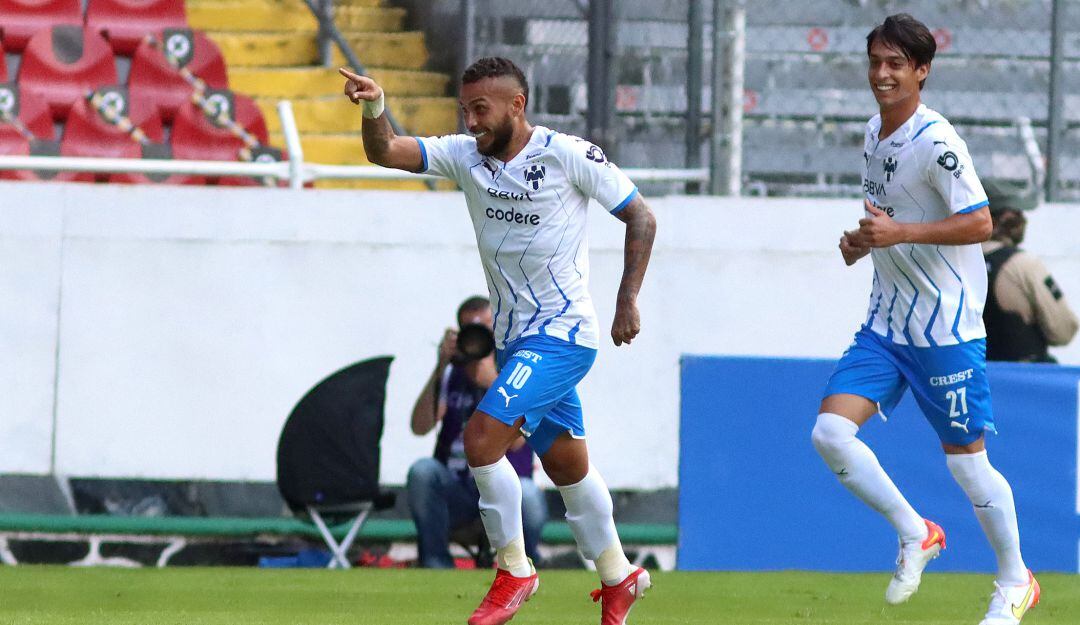 Duván Vergara festeja su golazo ante Atlas.