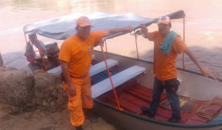 Voluntarios de la Defensa Civil del Tolima. 