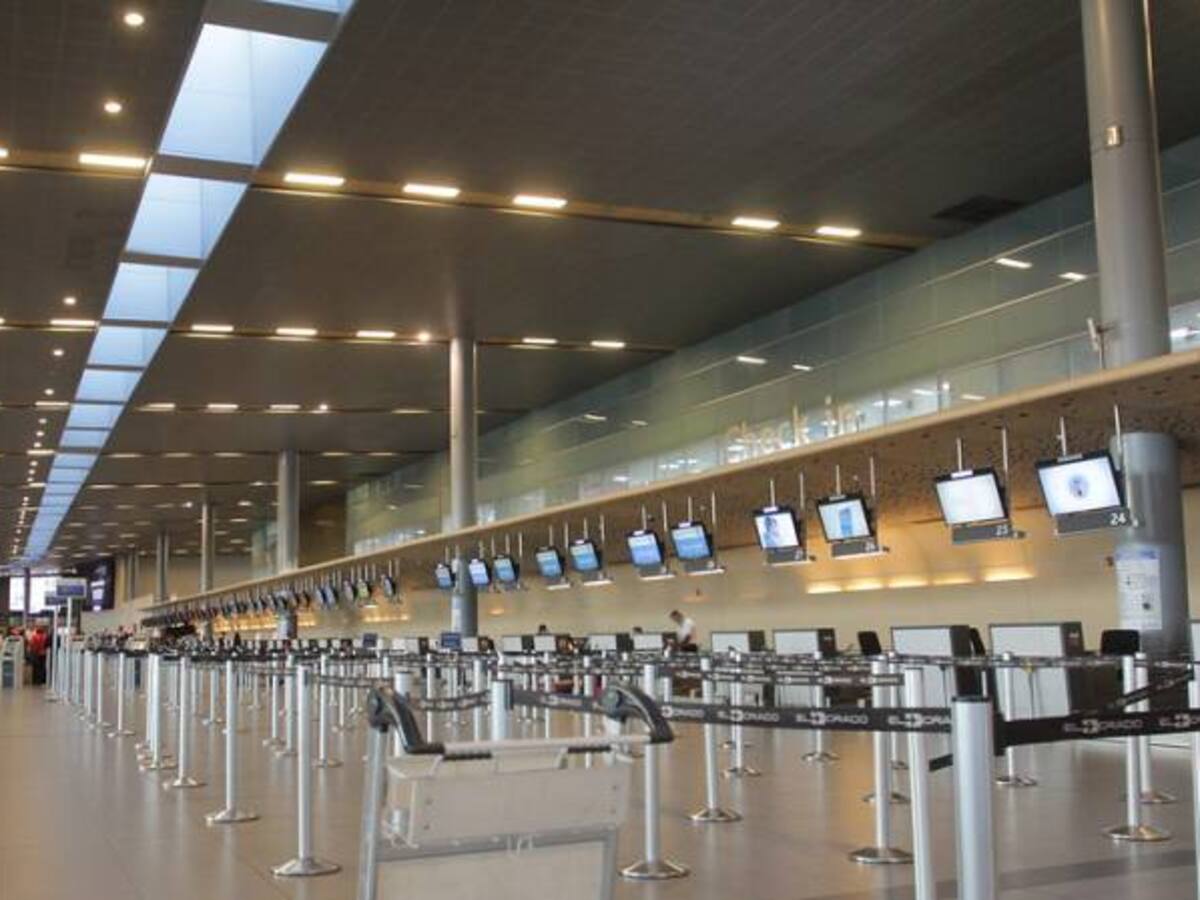 El aeropuerto El Dorado realizará esta tarde simulacro de emergencia de salud