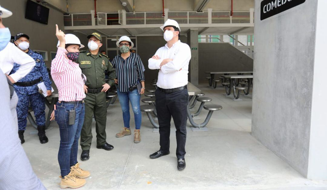 Presidente inaugura nuevo pabellón en Palogordo