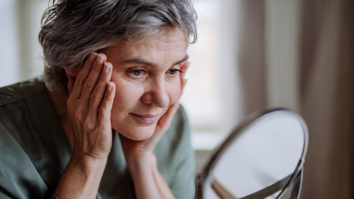 ¿Cómo tratar el envejecimiento facial?