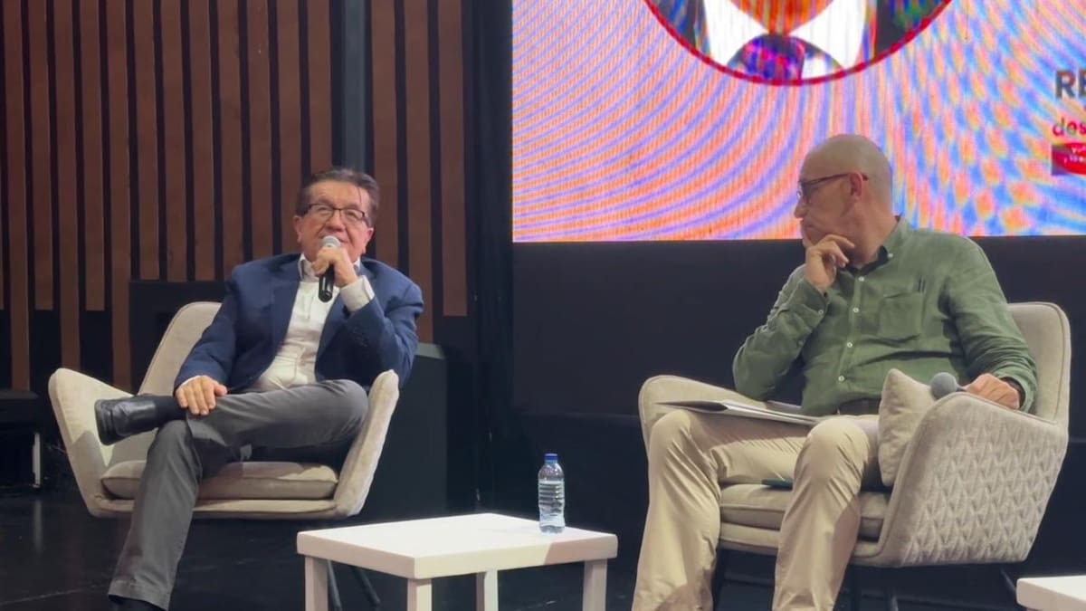 Exministro admite que faltó diálogo entre el gobierno Nacional y los territorios durante la pandemia