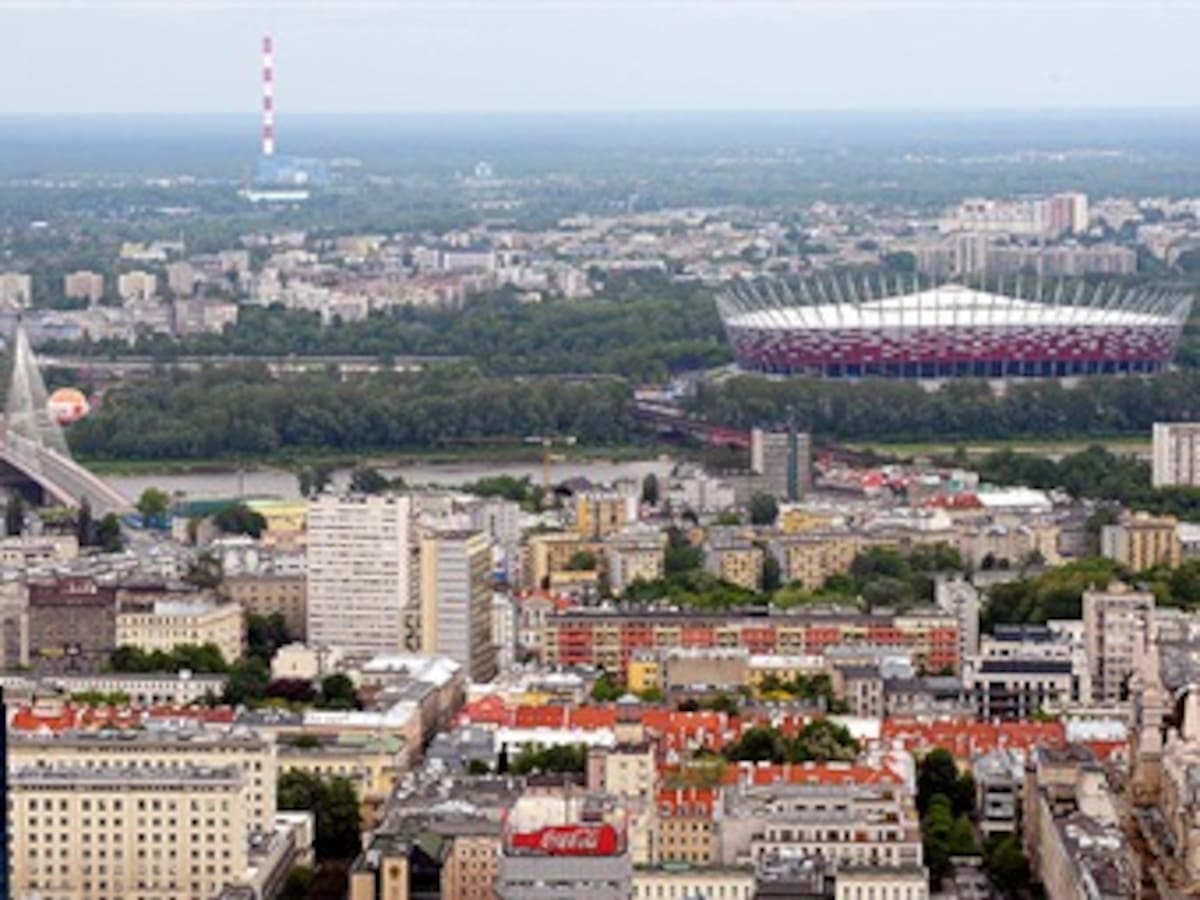 El estadio Nacional de Varsovia, símbolo de un cambio de época
