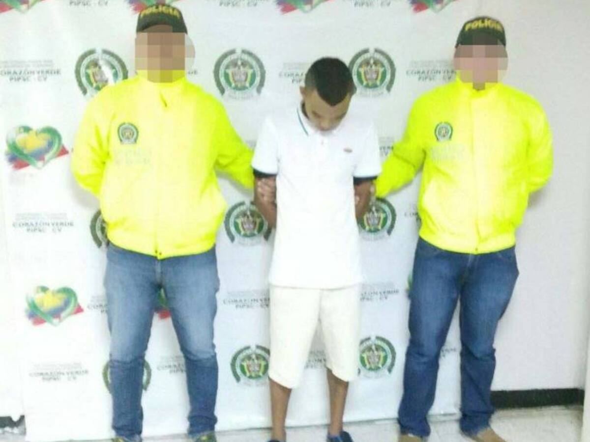 Capturan sujeto, que utilizaba menores para vender medicinas controladas