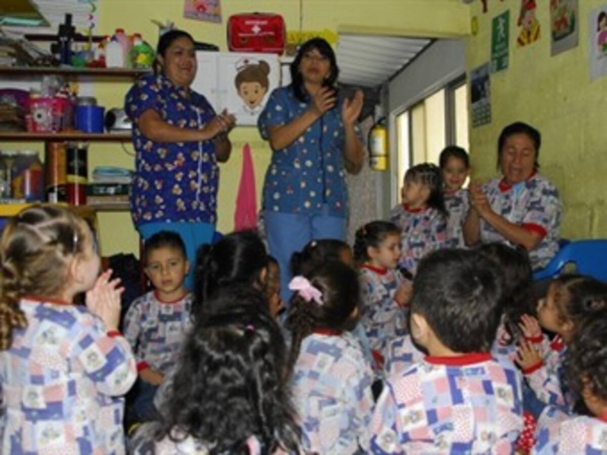 Madres comunitarias del ICBF tendrán afiliación a salud
