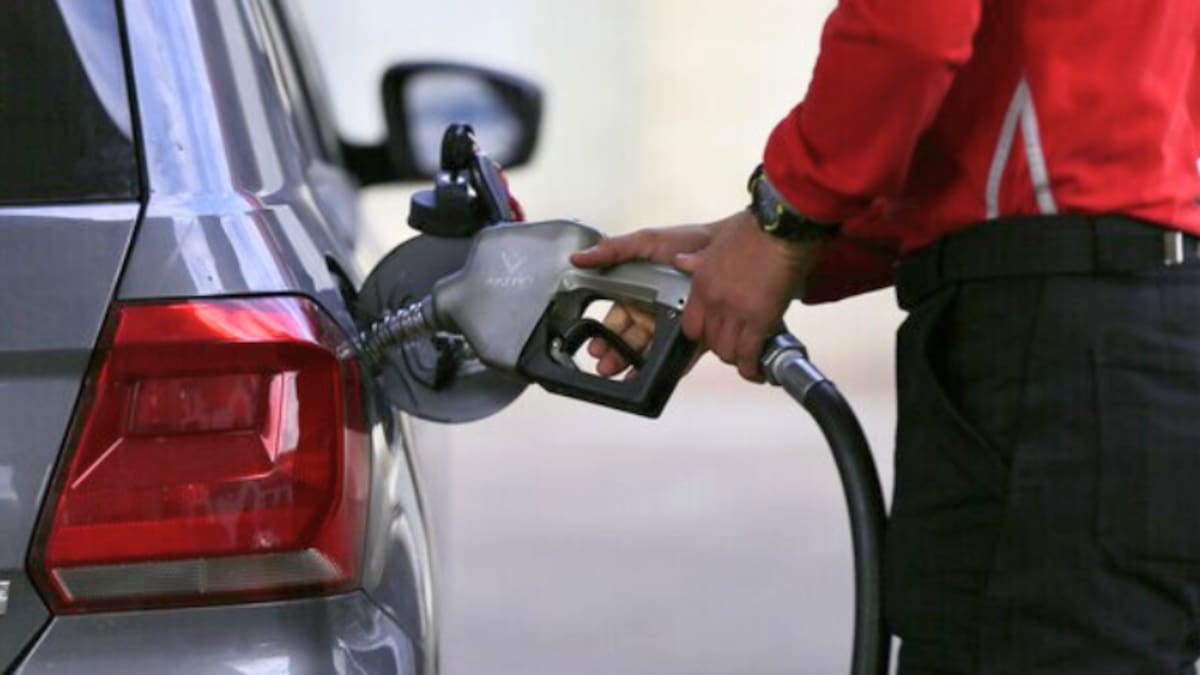 Autoridades de Cali vigilan cumplimiento de rebaja en gasolina