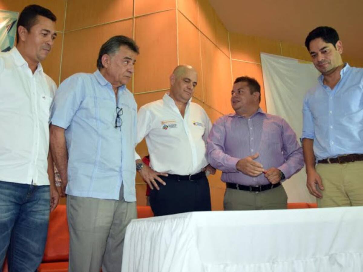 Vicepresidente Vargas Lleras pide investigar contrato de recuperación de playas en Sucre