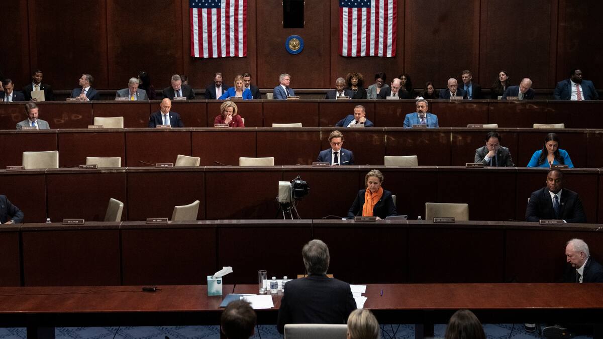 Congreso de EE.UU. podría revisar cooperación con Colombia por política de drogas de Petro