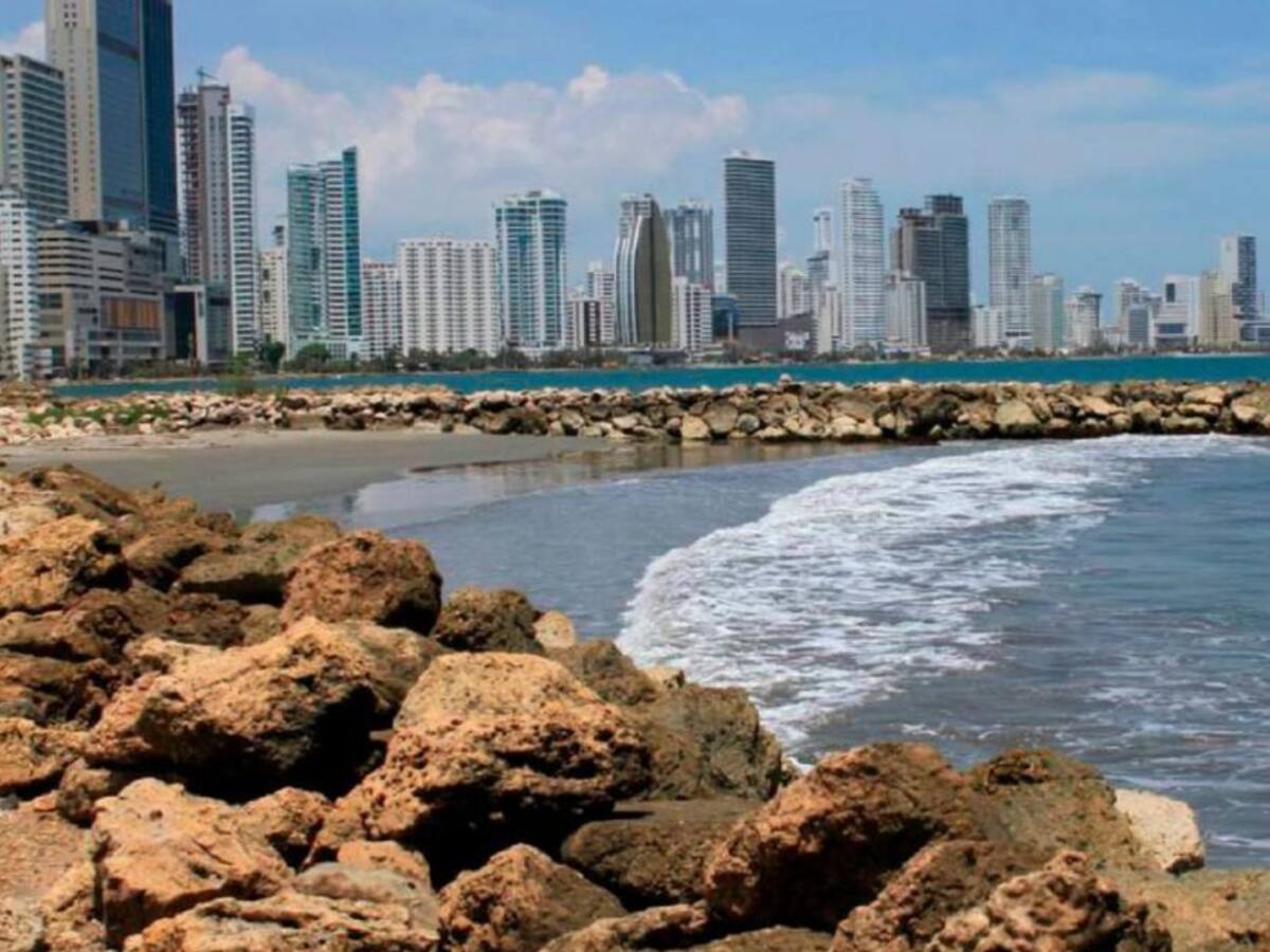 Tras 40 días de labores avanza etapa 2 de protección costera en Cartagena