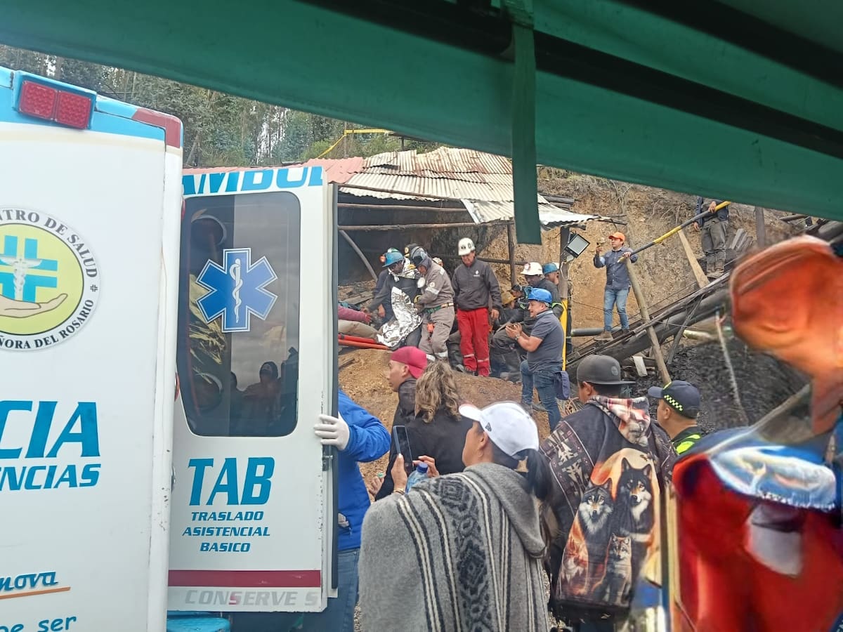 Rescatan con vida a dos mineros en Tasco, Boyacá