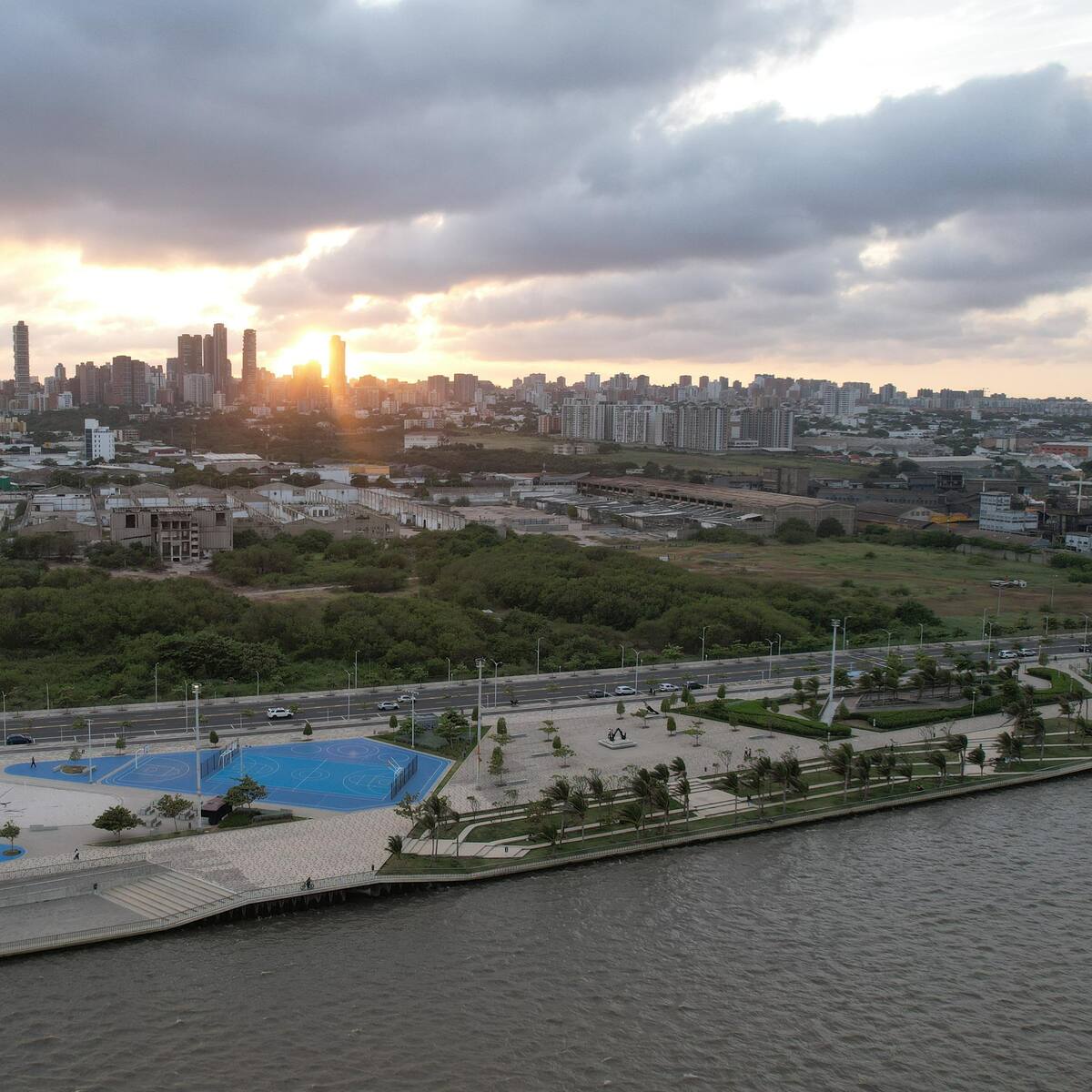 “Barranquilla tiene todo para ser el próximo caso de éxito en inversión extranjera”: Pedro Beirute