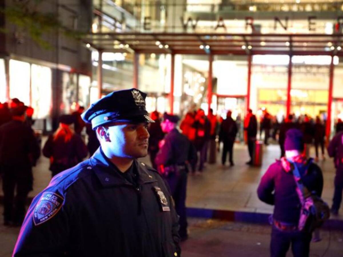 Capturan a hombre relacionado con 12 'correos bomba' enviados a políticos