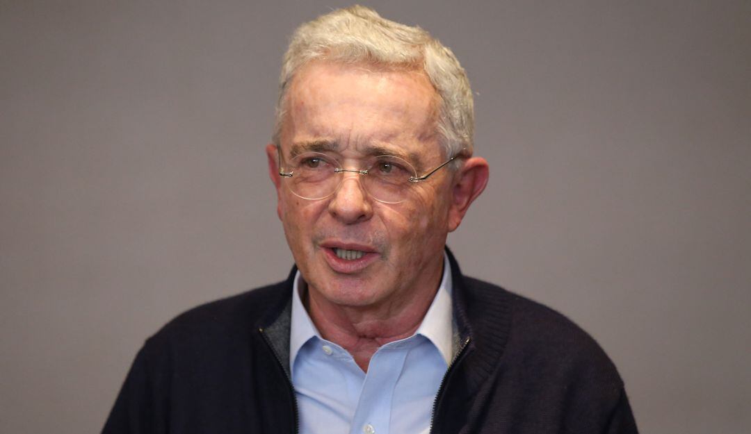 El expresidente Uribe se refirió en redes sociales a varios temas de la actualidad electoral del país