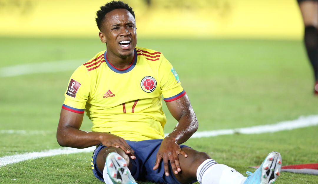 Luis Sinisterra será baja por una molestia física.