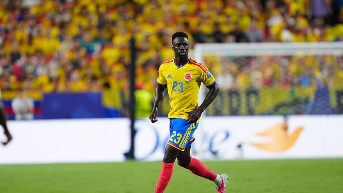 Dávinson Sánchez es el nuevo capitán de la Selección Colombia, tras el adiós de James Rodríguez