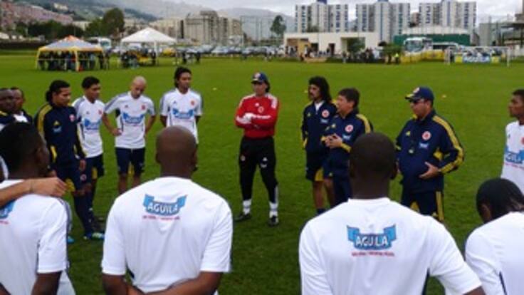 'Bolillo' Gómez recuerda que siempre ha jugado con dos atacantes