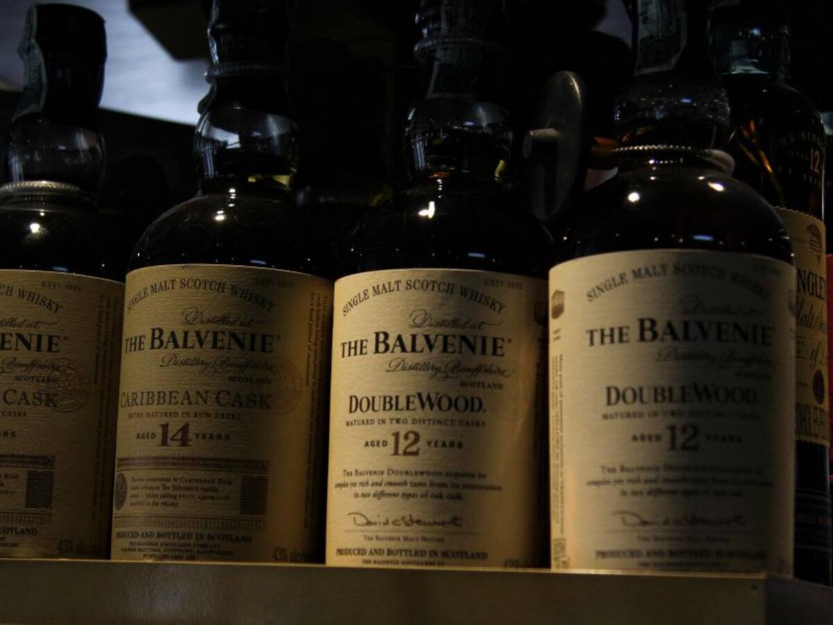 Distrito y autoridades descubren fiesta clandestina con más de 100 personas