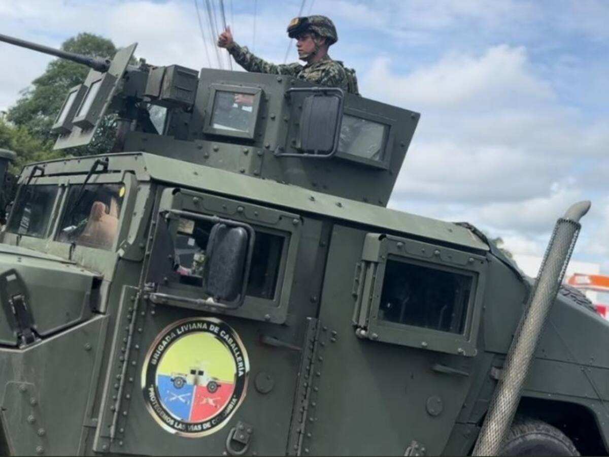Gigantesco despliegue del Ejército en las vías del suroccidente colombiano para Semana Santa