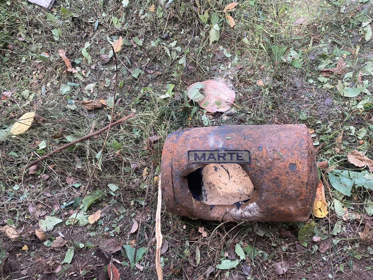 Destrucción controlada en la vía Panamericana del Cauca