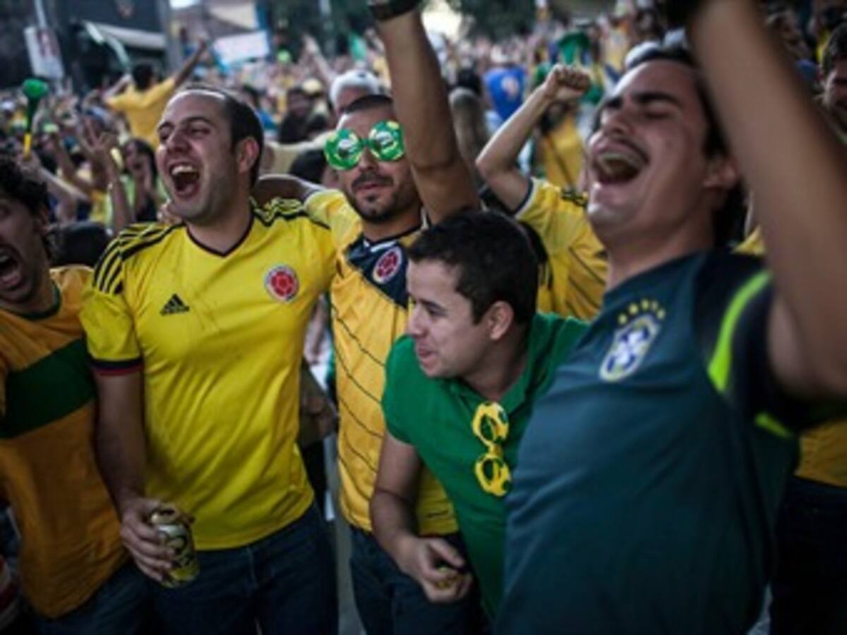 En América Latina se las arreglan para poder ver el Mundial