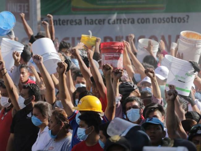 [Videos] Mexicanos no pierden la esperanza tras terremoto