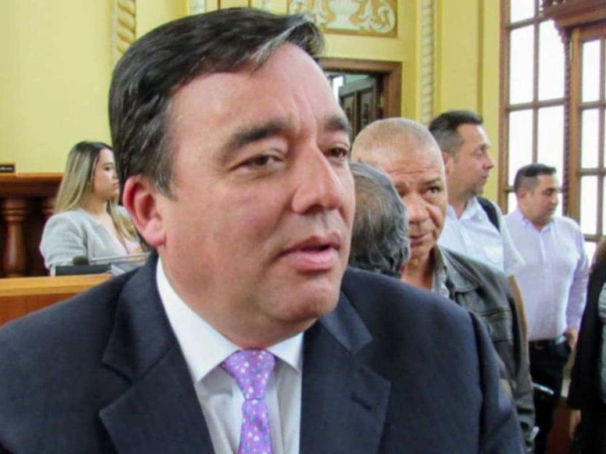 Diputado Londoño demandó al diputado Camilo Gaviria