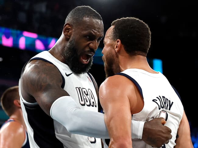 Lebron James y Stephen Curry (Baloncesto, Francia) EFE/EPA/YOAN VALAT