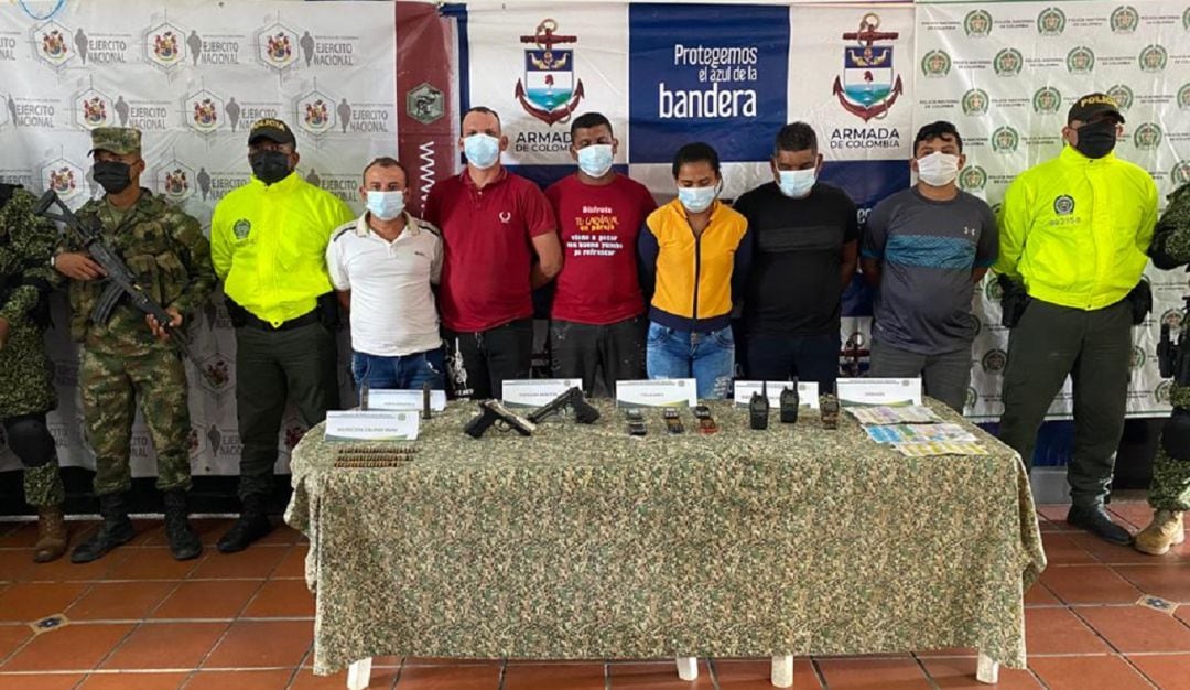 Estas personas pertenecían a la subestructura Luis Fernando Gutiérrez y se dedicaban al cobro de extorsiones, microtráfico y porte ilegal de armas