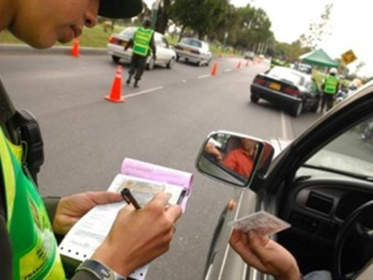 Nuevos precios para comparendos y servicios de grúa en el 2013