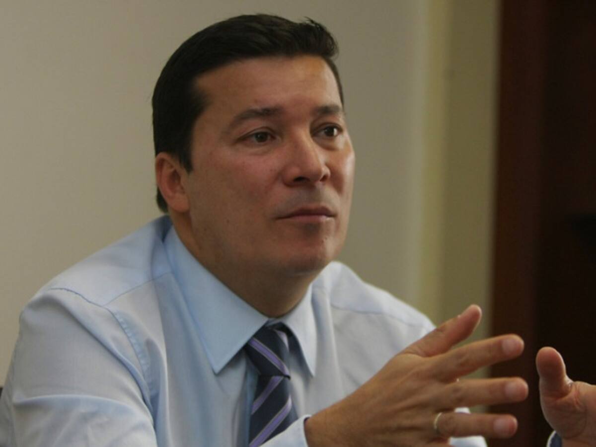 Eln debe aceptar mínimos humanitarios como cesar el secuestro y la extorsión: Penagos