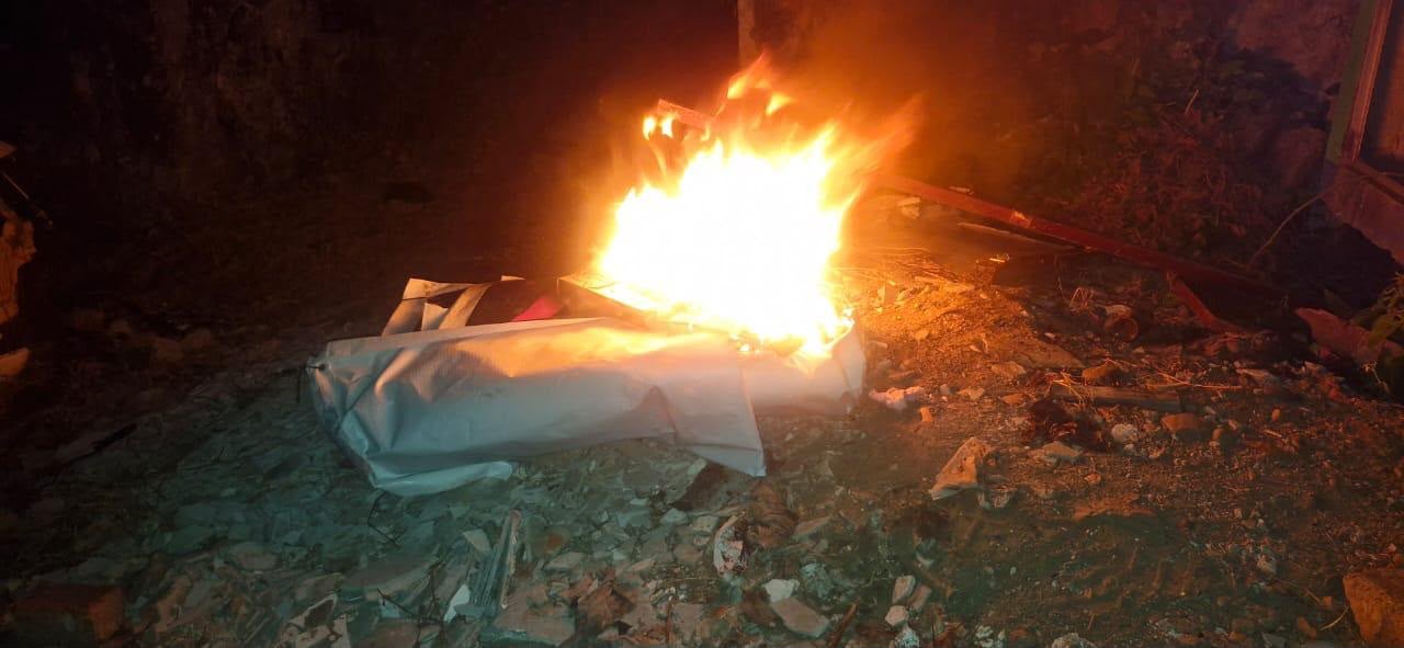 El material de propaganda fue destruido por las tropas. Crédito: Ejército Nacional.