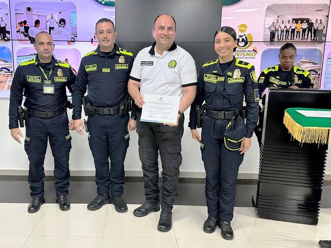 Certifican a los nuevos “Guardianes del Turismo y Patrimonio Nacional Senior 2025”