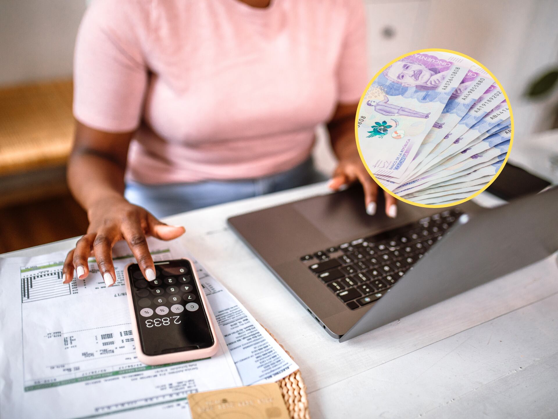 Mujer usando un computador y la calculadora de su celular para saber cuál es el mejor CDT. En el círculo, imagen del billete de 50 mil pesos colombianos / Fotos: GettyImages