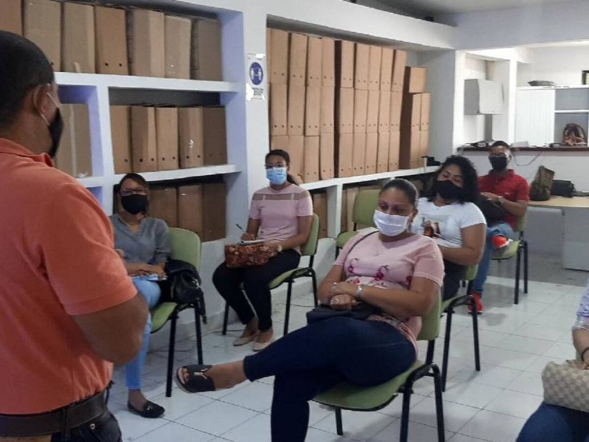 Empleados del distrito reciben capacitación en Cartagena