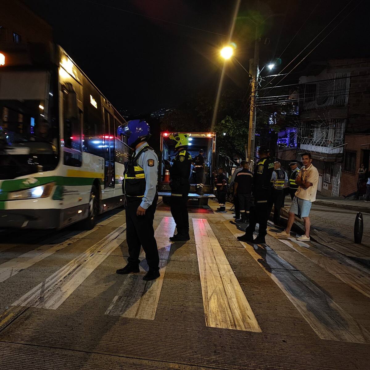 Aplicaron 79 multas e inmovilizaron 55 motos en el carril exclusivo del Metroplús