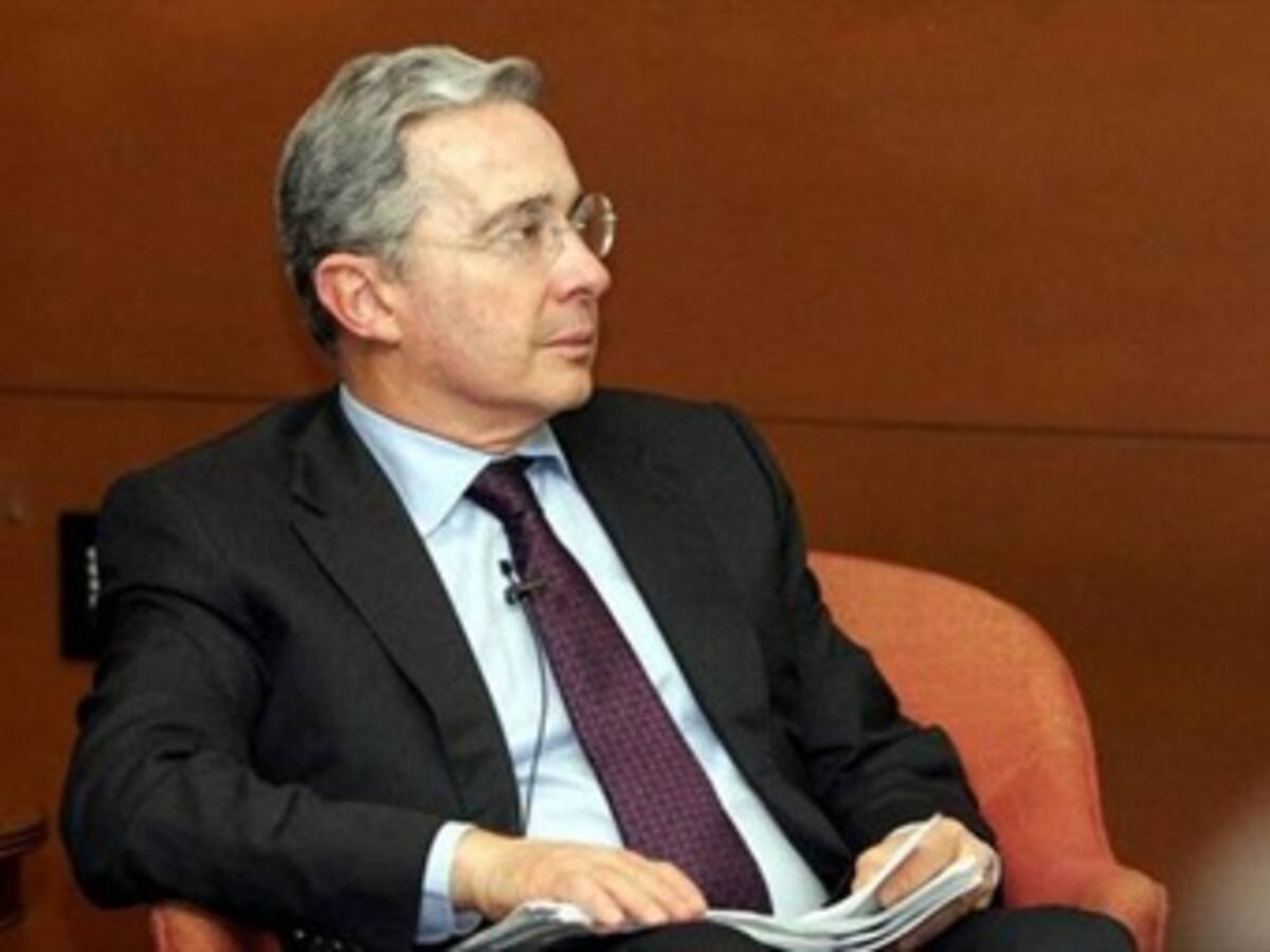 Uribe está más cerca de decir sí a su candidatura al Senado: Juan Carlos Vélez