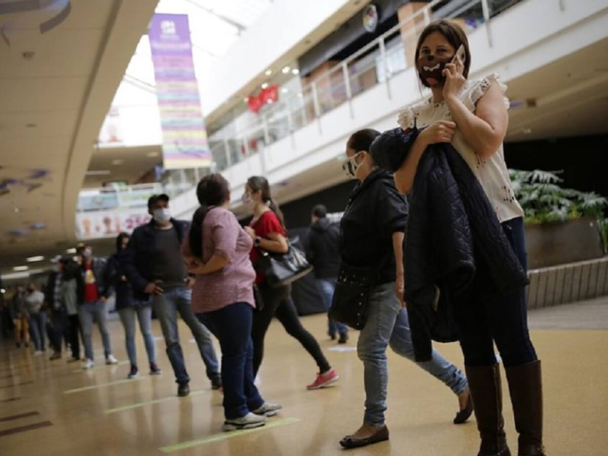 MinSalud prohíbe habilitación de eventos que generen aglomeración
