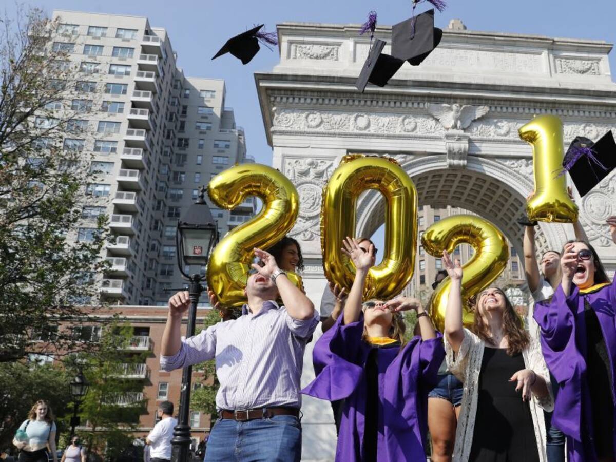 Nueva York reabrirá sus escuelas en septiembre sin opción remota