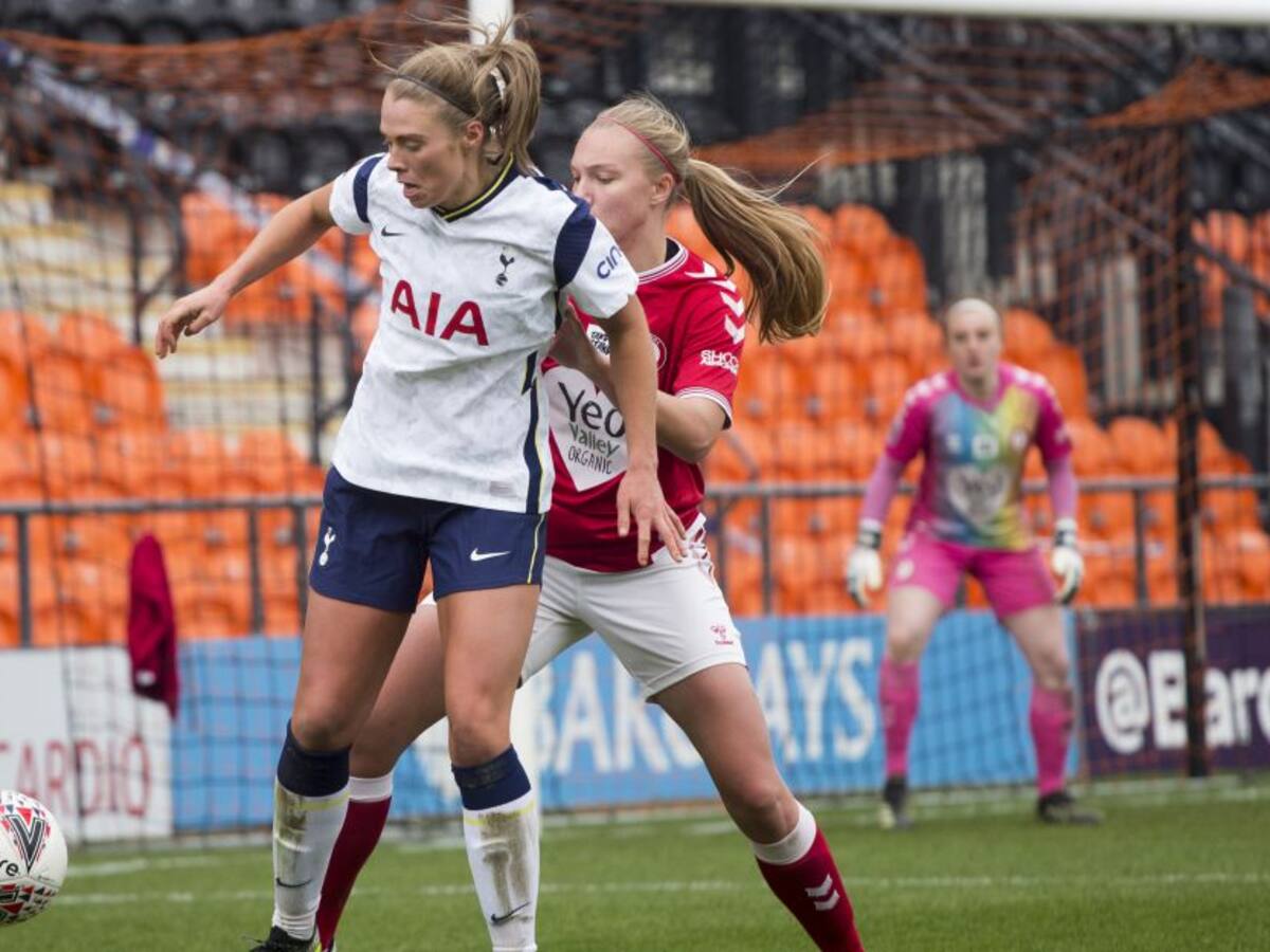 El fútbol femenino logra un acuerdo de televisión récord en Inglaterra