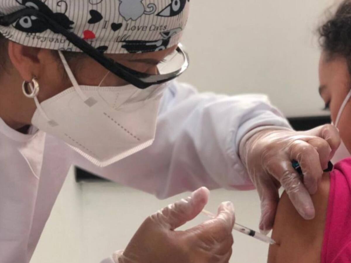 52.000 Menores de edad ya se han vacunado contra COVID en Armenia