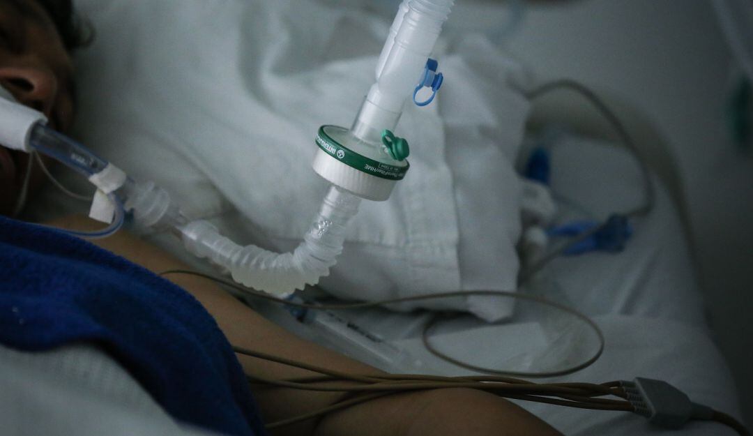 Estas personas requieren ingresar urgentemente a una UCI, sin embargo, no han podido porque en la capital de Bolívar ya no hay camas