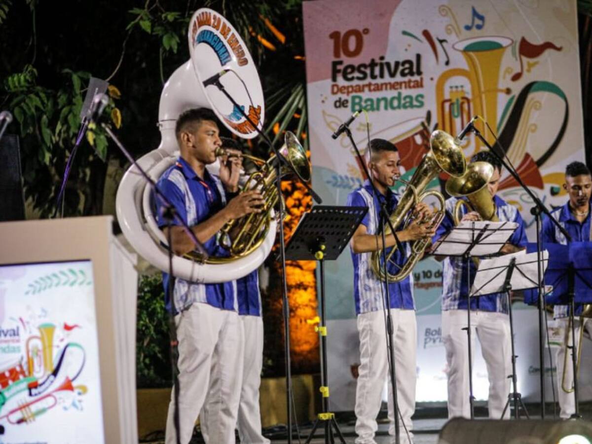 Unibac acogió a participantes de Festibandas 'Bolívar Primero' 2022