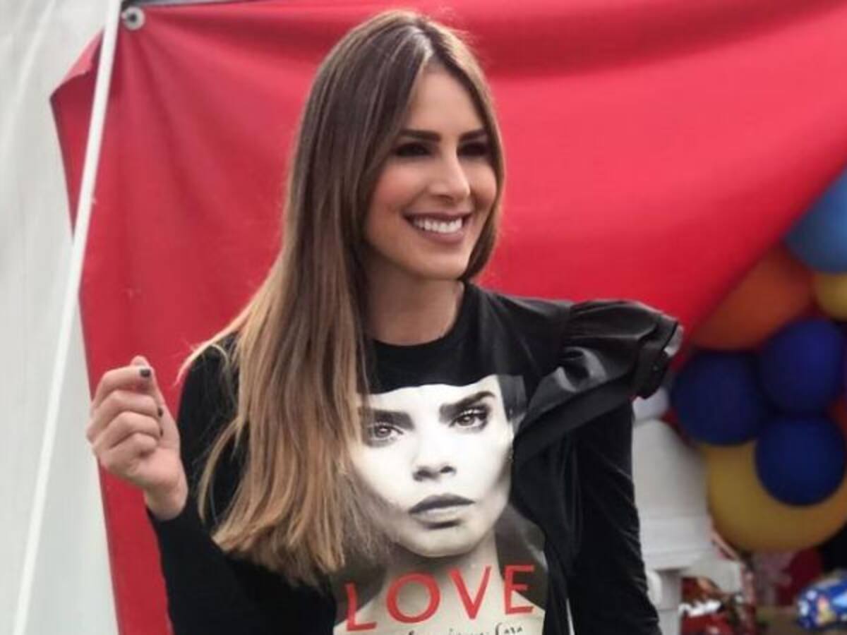 Por falta de “humildad” a Carolina Soto le piden que devuelva unos zapatos